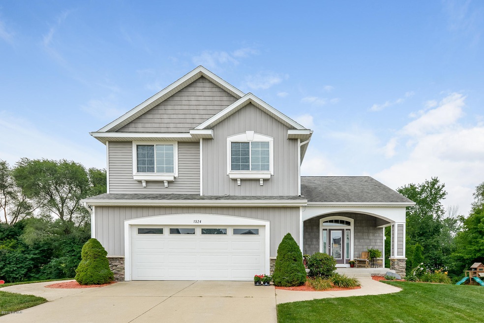 1524 Beaconsfield SW, Byron Center, MI 49315 - photo 1