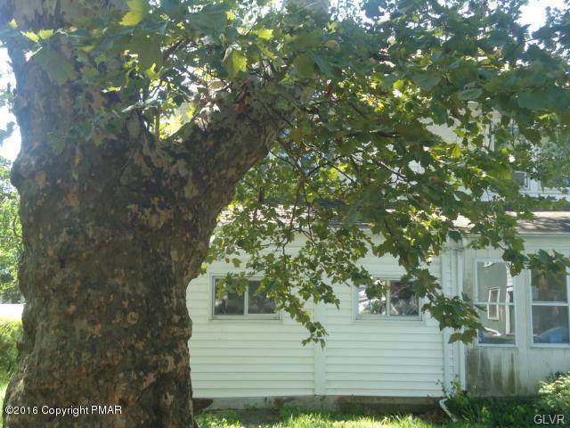 542 North Cir, Bethlehem, PA 18018 - photo 1