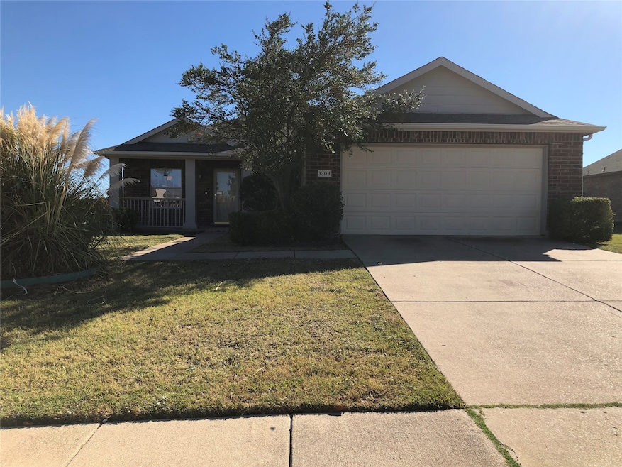 1309 Huntsville Dr, Wylie, TX 75098 - photo 1