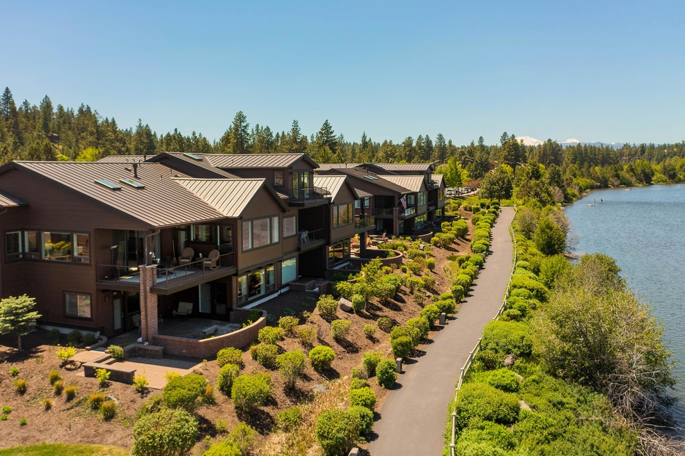 897TheaterDr (1 of 54)