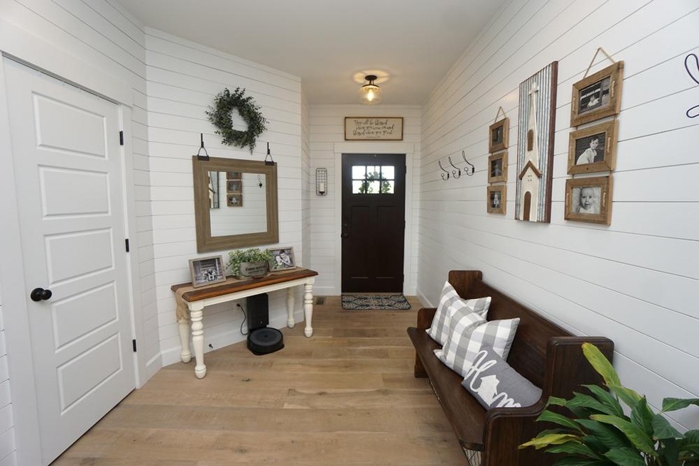 311 Mackenzie Ct, Blanchester, OH 45107 - photo 1