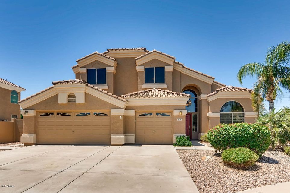 1230 S Harrington Street-large-001-1-Ext