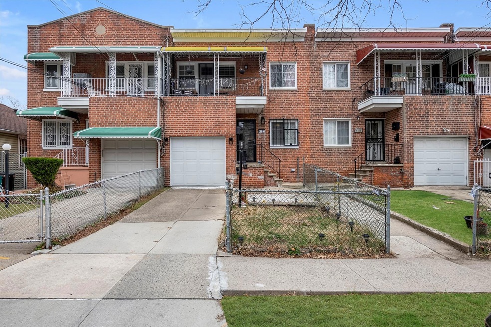 Sold $880,000 • Co-Listing Agent