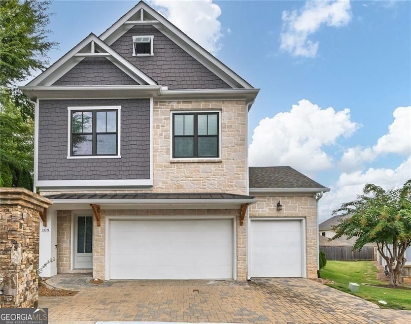 For Sale $549,900 • Co-Listing Agent