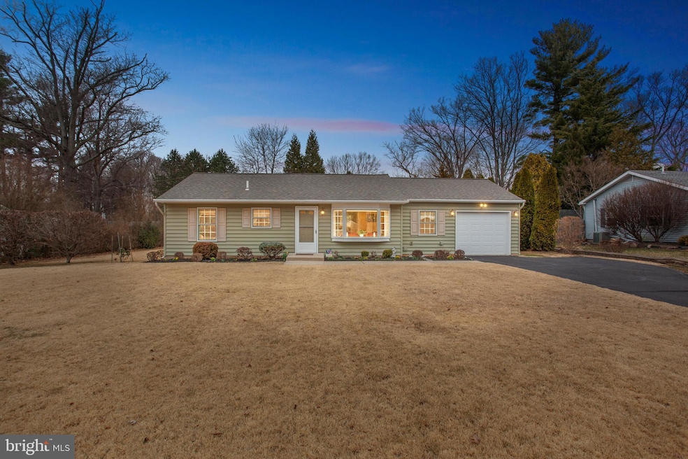 111 Maple Ln, Doylestown, PA 18901 - photo 1