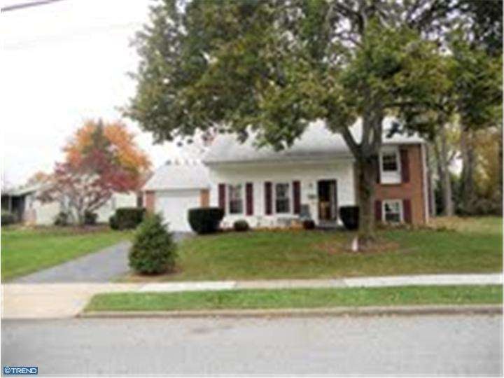 4701 Sir Galahad Dr, Brookhaven, PA 19015 - photo 1