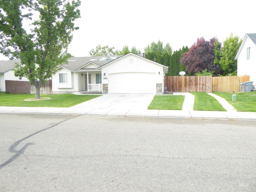 1512 W Teton Ave, Nampa, ID 83686 - photo 1