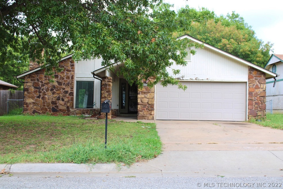 6513 S 29th West Place, Tulsa, OK 74132 - photo 1