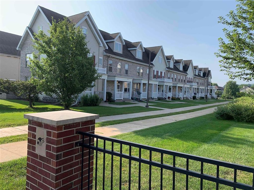 2797 Crinkle Root Dr, Fitchburg, WI 53711 - photo 1