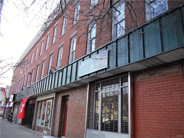 565 E Main St unit 3FL, Bridgeport, CT 06608 - photo 1