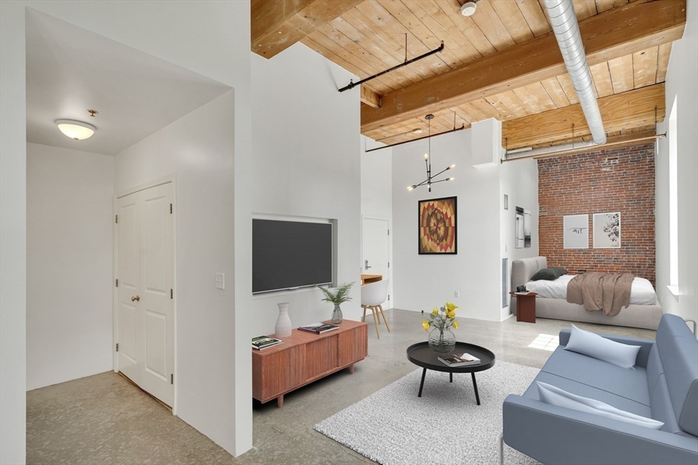 Sold $279,000 • Co-Listing Agent