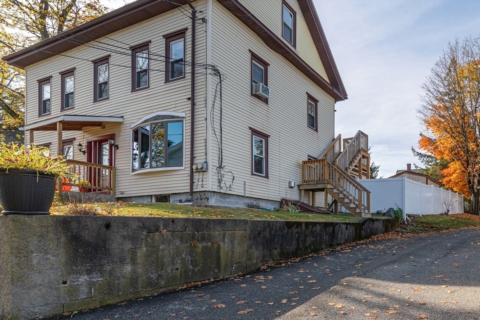 19 Court St unit 2, Woburn, MA 01801 - photo 1