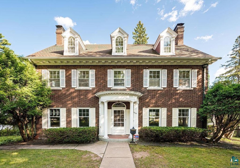 2504 E 6th St, Duluth, MN 55812 - photo 1