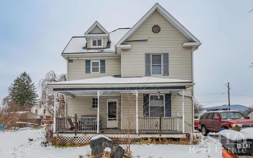 1043 Charles St, Jersey Shore, PA 17740 - photo 1