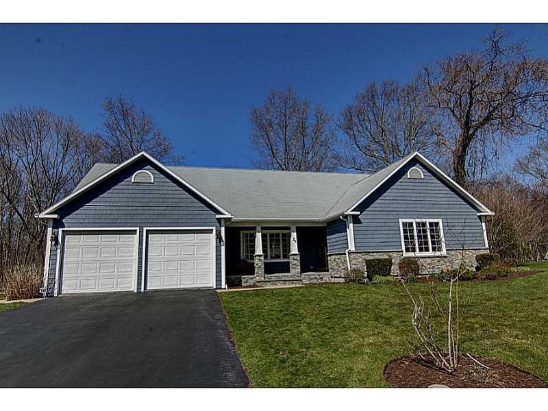 29 Lisa Marie Cir, Warwick, RI 02886 - photo 1