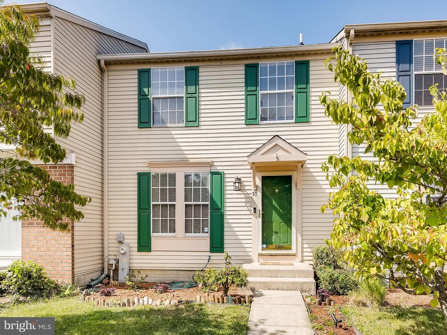 70 Triple Crown Ct, Windsor Mill, MD 21244 - photo 1