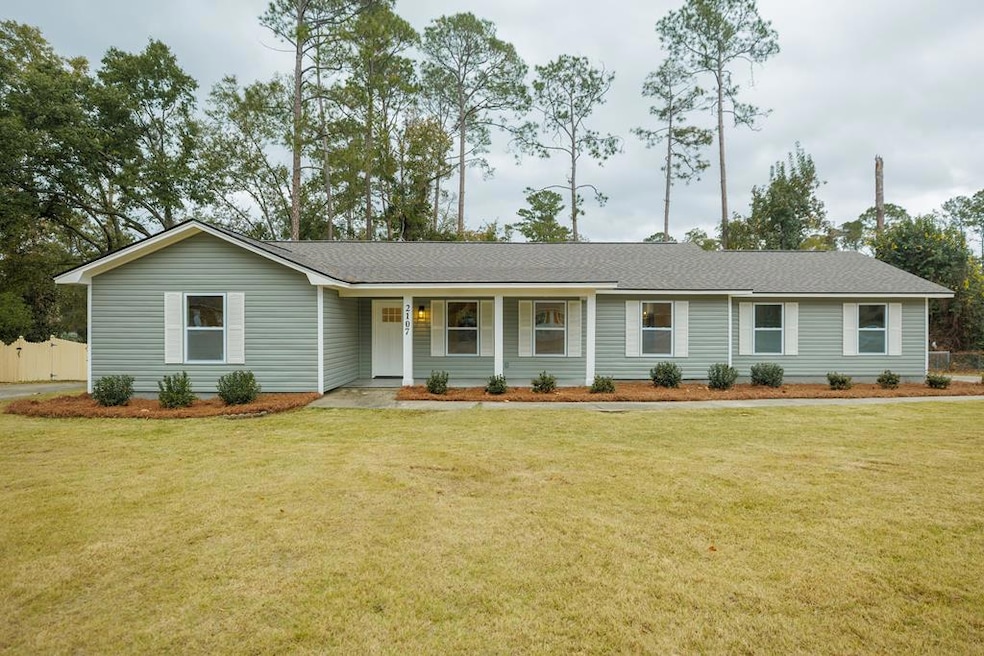 2107 Northwood Cir, Valdosta, GA 31602 - photo 1