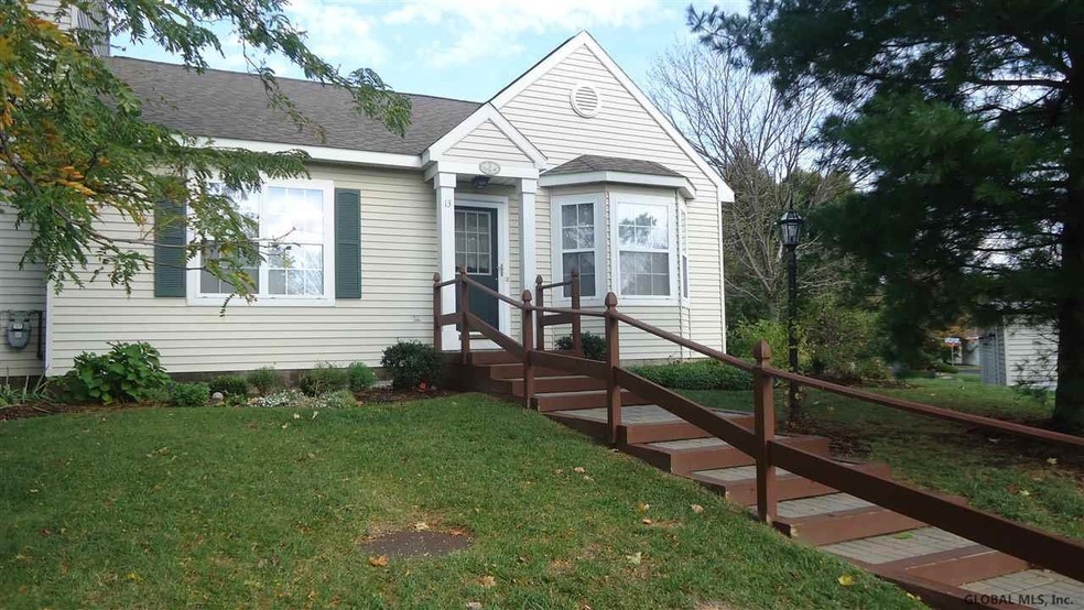 13 Horizon Ln, Troy, NY 12182 - photo 1