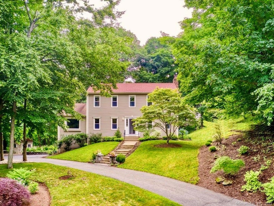 477 Brownstone Ridge, Meriden, CT 06451 - photo 1