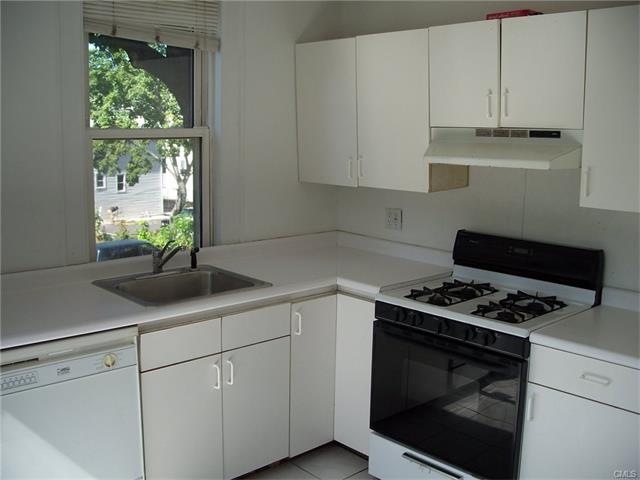 6 5th St unit 2, Danbury, CT 06810 - photo 1