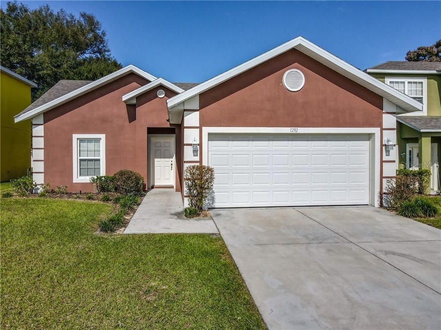 1292 Salisbury Dr, Winter Haven, FL 33881 - photo 1