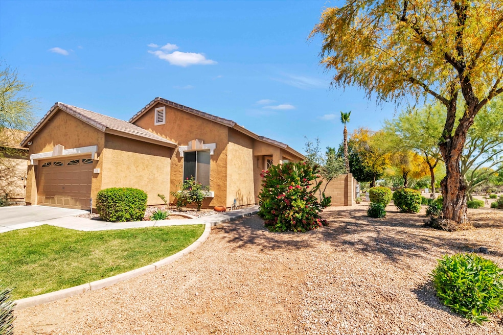 2630 E Hulet Dr, Chandler, AZ 85225 - photo 1