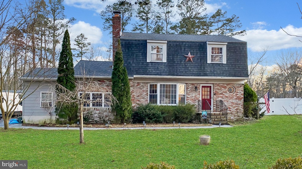 103 River Dr, Millville, NJ 08332 - photo 1