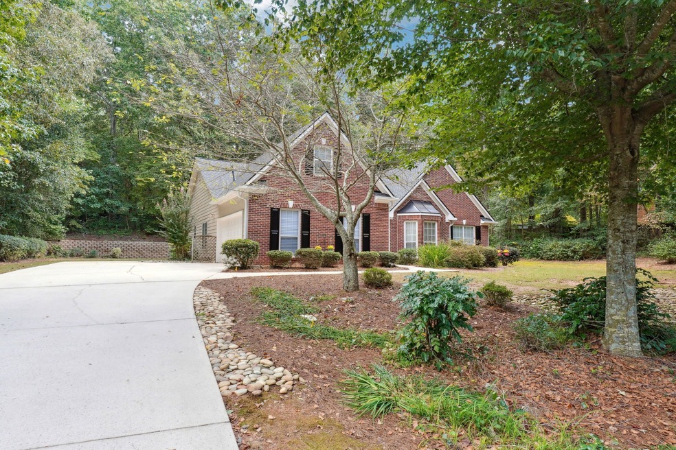 7810 Donington Park Dr, Cumming, GA 30040 - photo 1