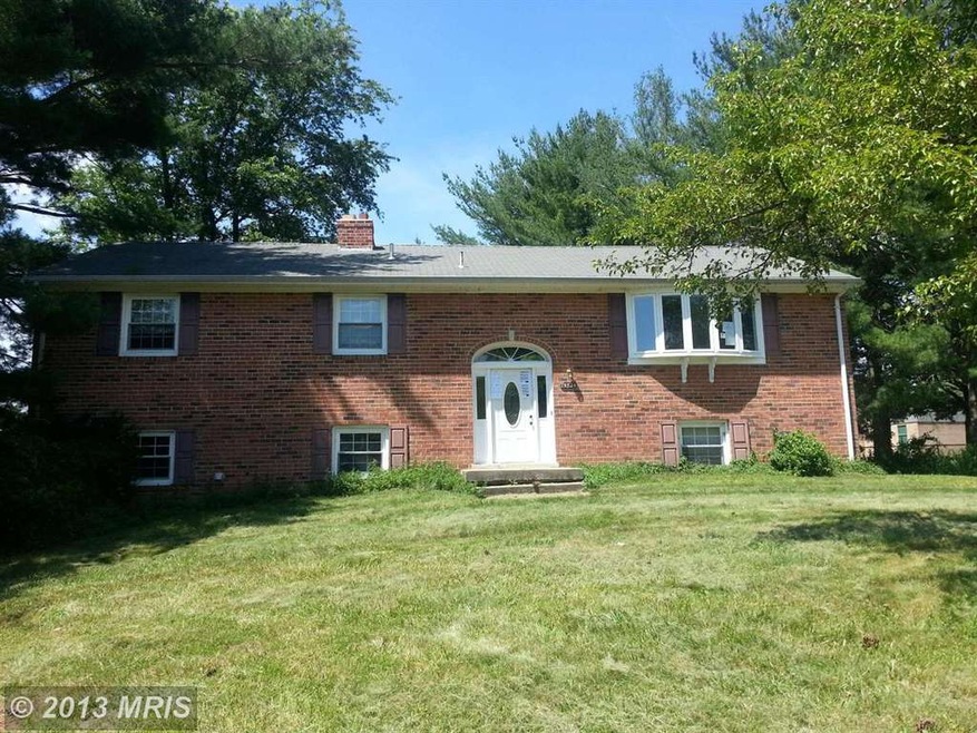 19524 Olney Mill Rd, Olney, MD 20832 - photo 1