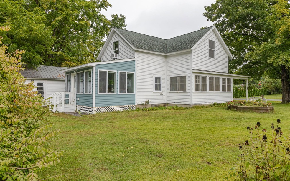 67 West St, Charlestown, NH 03603 - photo 1