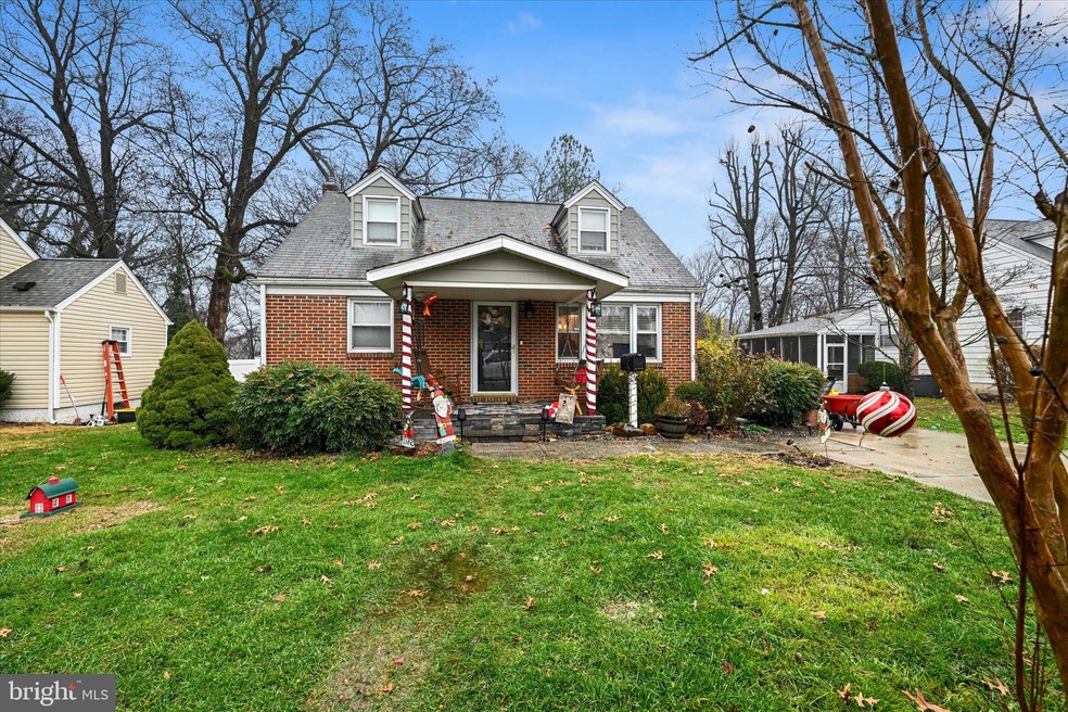 119 N Longcross Rd, Linthicum Heights, MD 21090 - photo 1