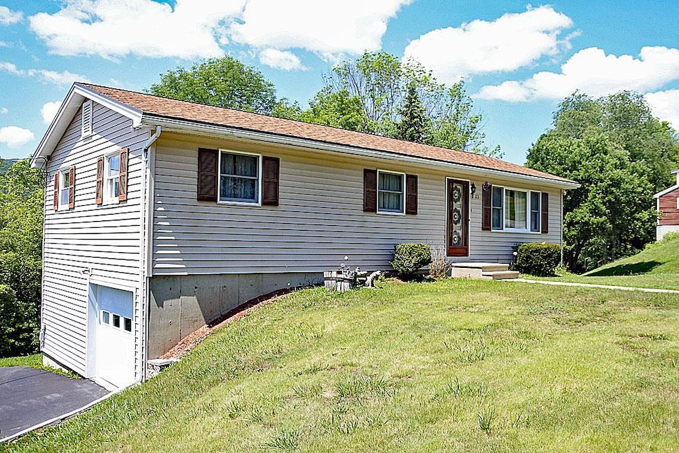 113 Pleasant Heights, West Rutland, VT 05777 - photo 1