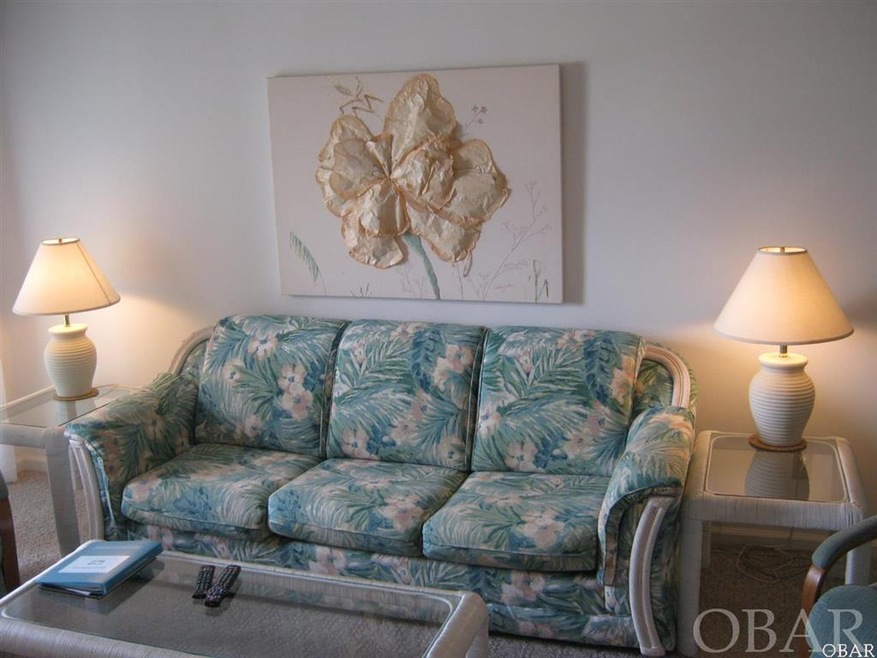 200 E Martin St unit 108, Kill Devil Hills, NC 27948 - photo 1