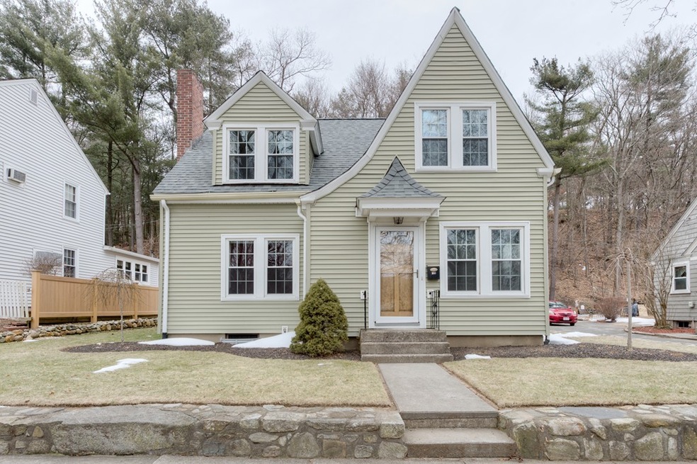 1030 Spring St, Palmer, MA 01069 - photo 1