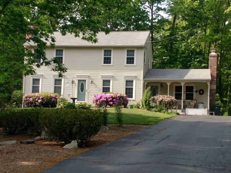 41 Carriage Ln, Hooksett, NH 03106 - photo 1