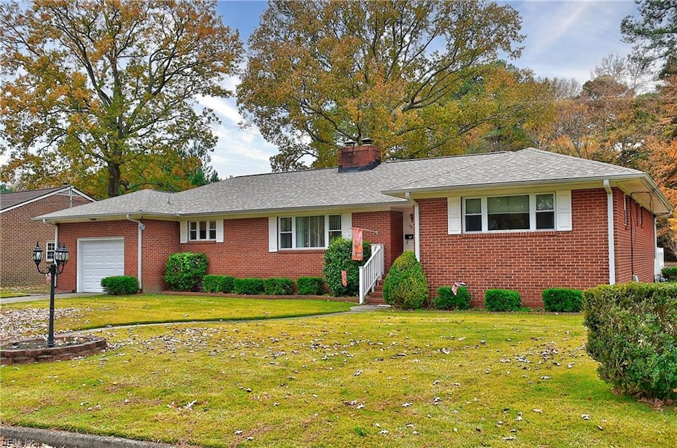 485 Harwin Dr, Hampton, VA 23666 - photo 1