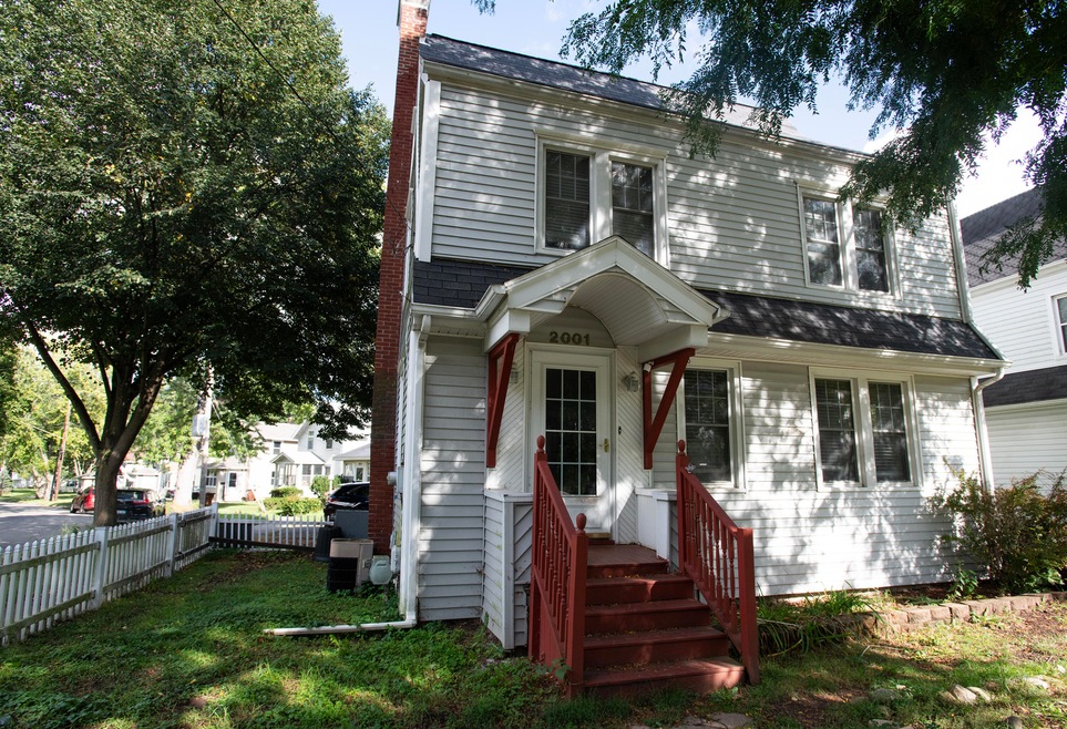 2001 Fourth St