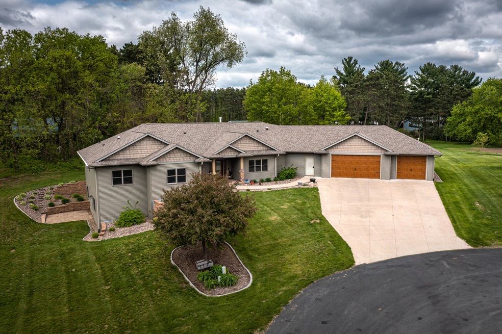 13175 Jay St unit 13175, Trempealeau, WI 54661 - photo 1