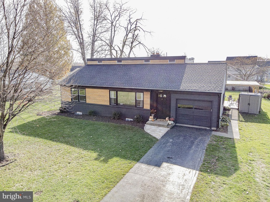 130 City Mill Rd, Lancaster, PA 17602 - photo 1