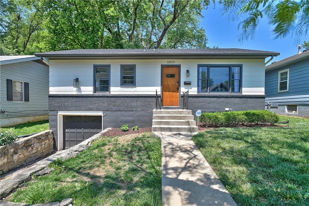 6804 Bales Ave, Kansas City, MO 64132 - photo 1