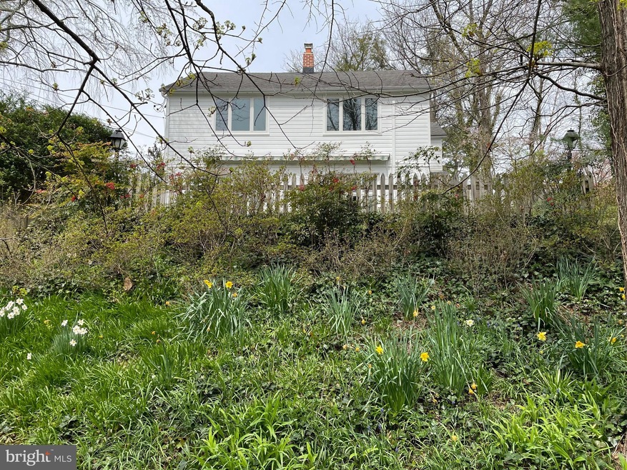 1402 Boyce Ave, Towson, MD 21204 - photo 1