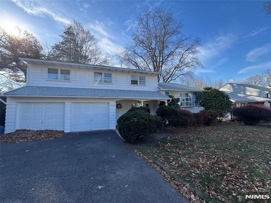 409 W Anderson St, Hackensack, NJ 07601 - photo 1