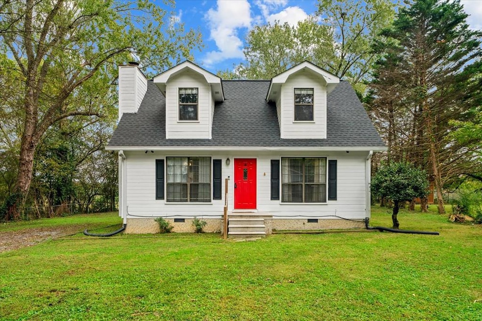 2002 Broadacre Dr NW, Dalton, GA 30721 - photo 1