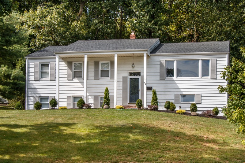 22 Cliffside Dr, Livingston, NJ 07039 - photo 1