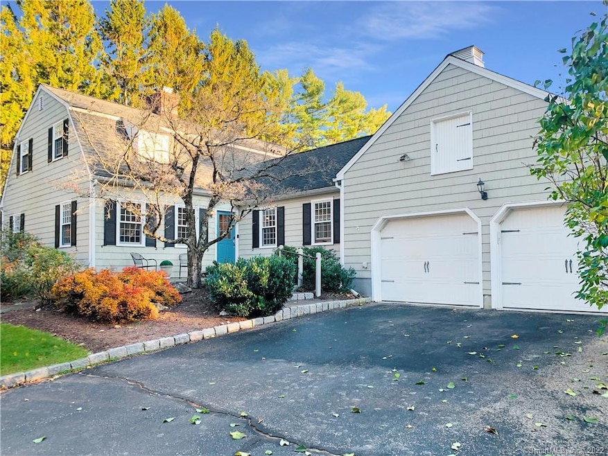 14 Lantern Dr, Ridgefield, CT 06877 - photo 1