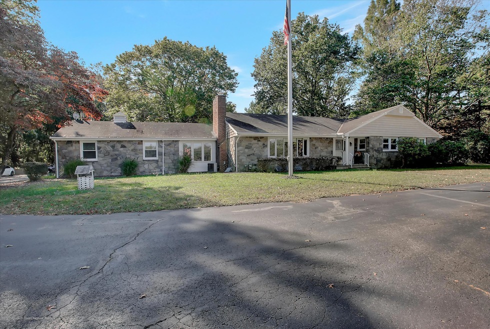 262 State Route 33, Freehold, NJ 07728 - photo 1