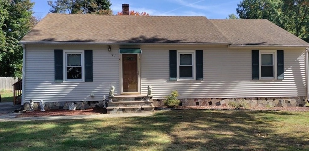 76 Nelson Cir, West Springfield, MA 01089 - photo 1