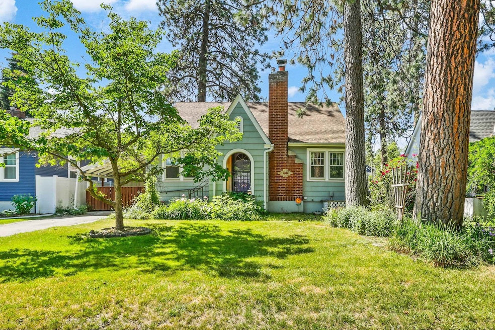617 W 26th Ave, Spokane, WA 99203 - photo 1