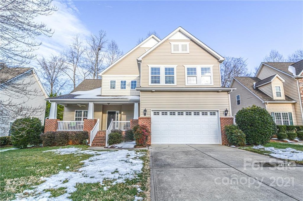 2140 Eskridge Terrace unit 380, Clover, SC 29710 - photo 1