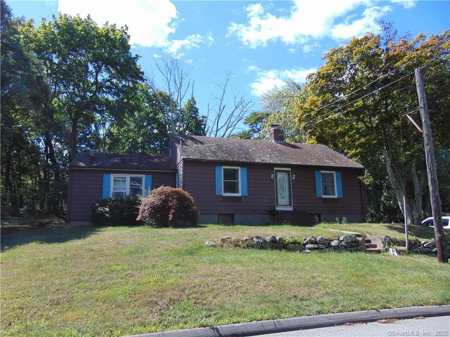 15 Lucas Park Rd, Norwich, CT 06360 - photo 1